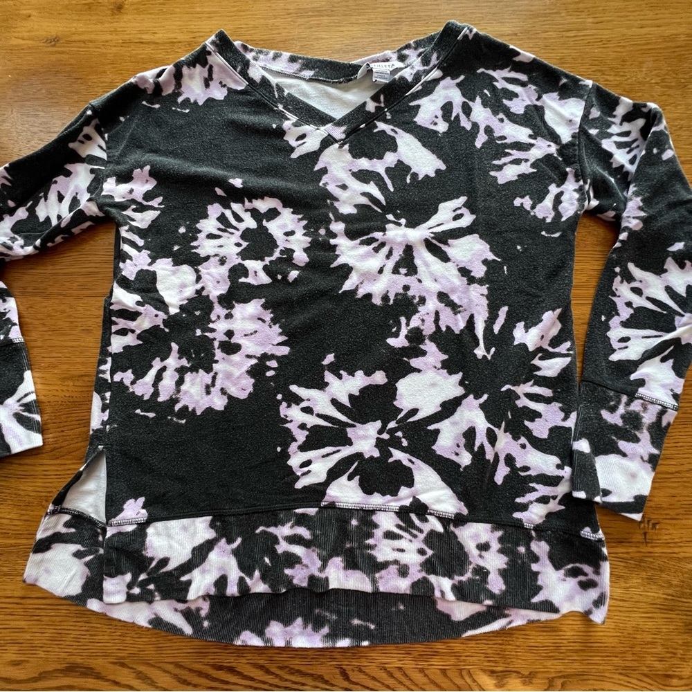 ⭐️ Athleta Balance Printed Pullover Willow Elfin Purple Tie Dye Size MEDIUM - Picture 7 of 13